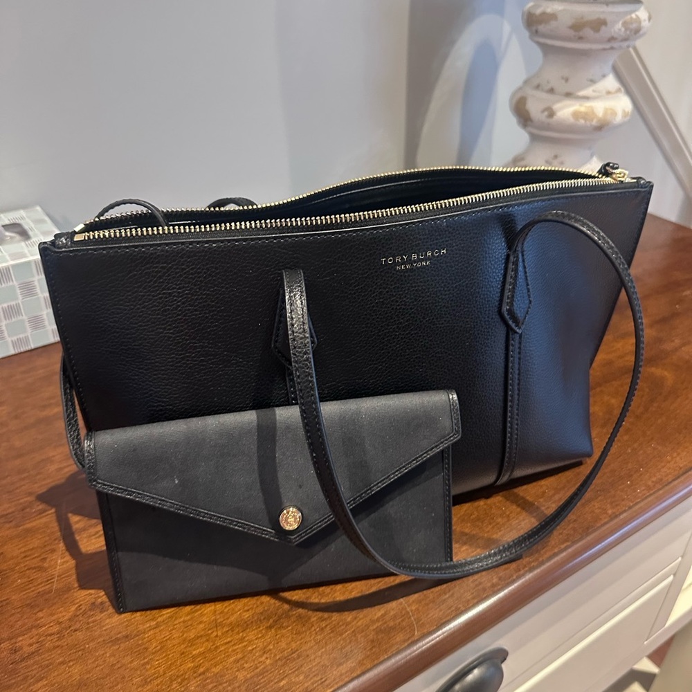 Tory Burch Black Leather Tote small Perry